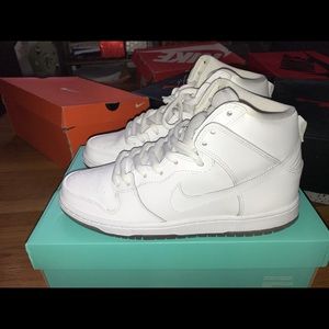 Nike dunk high pro sb size 9.5